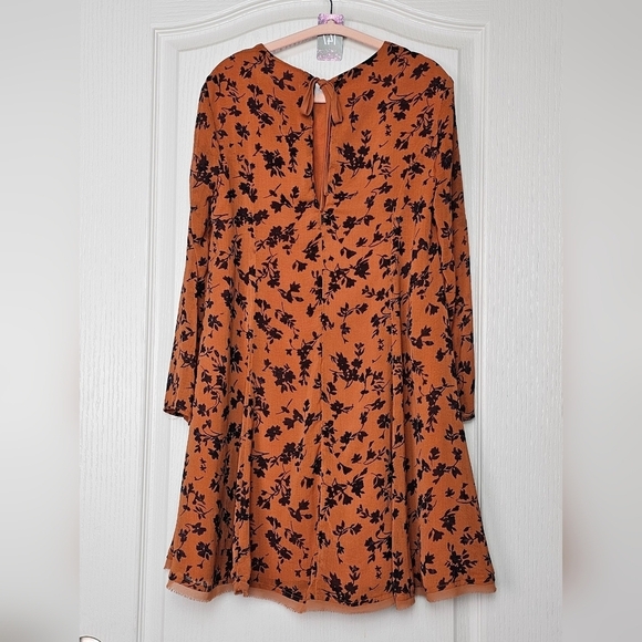 Womens Kimchi Blue Urban Outfitters Frock Orange Terra Cotta Floral Mini XS - Picture 5 of 10